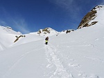 .....dove decidiamo di salire alla dx  verso la Valrossa